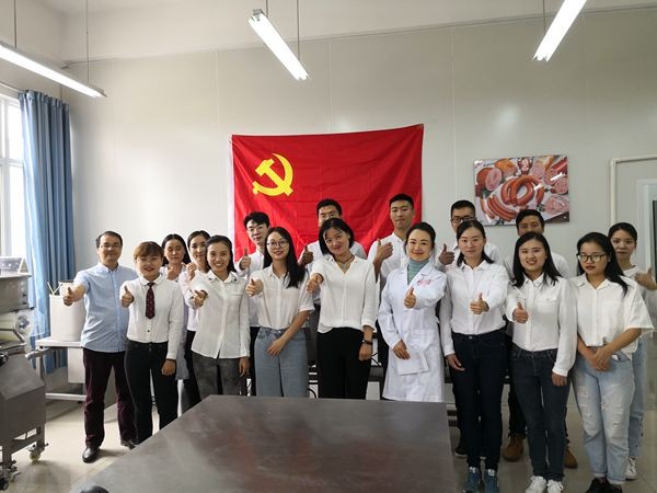 合唱照片3_副本.jpg 合唱照片3_副本.jpg